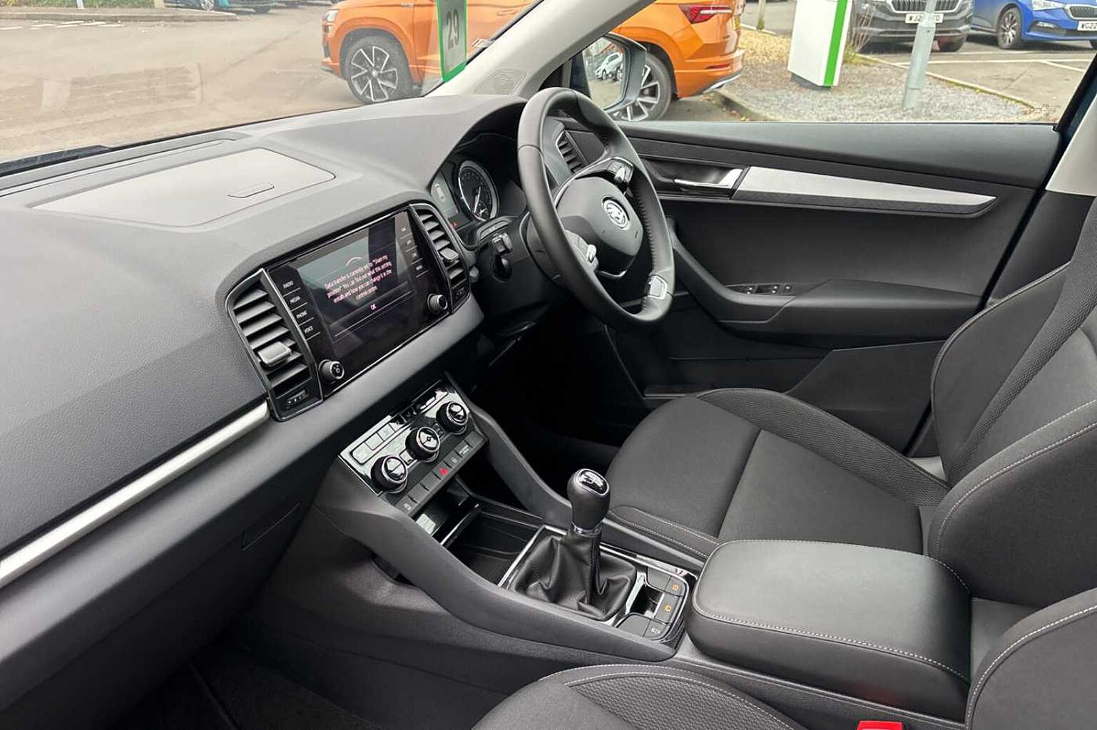 SKODA Karoq SUV 1.0 TSI (110ps) SE Drive