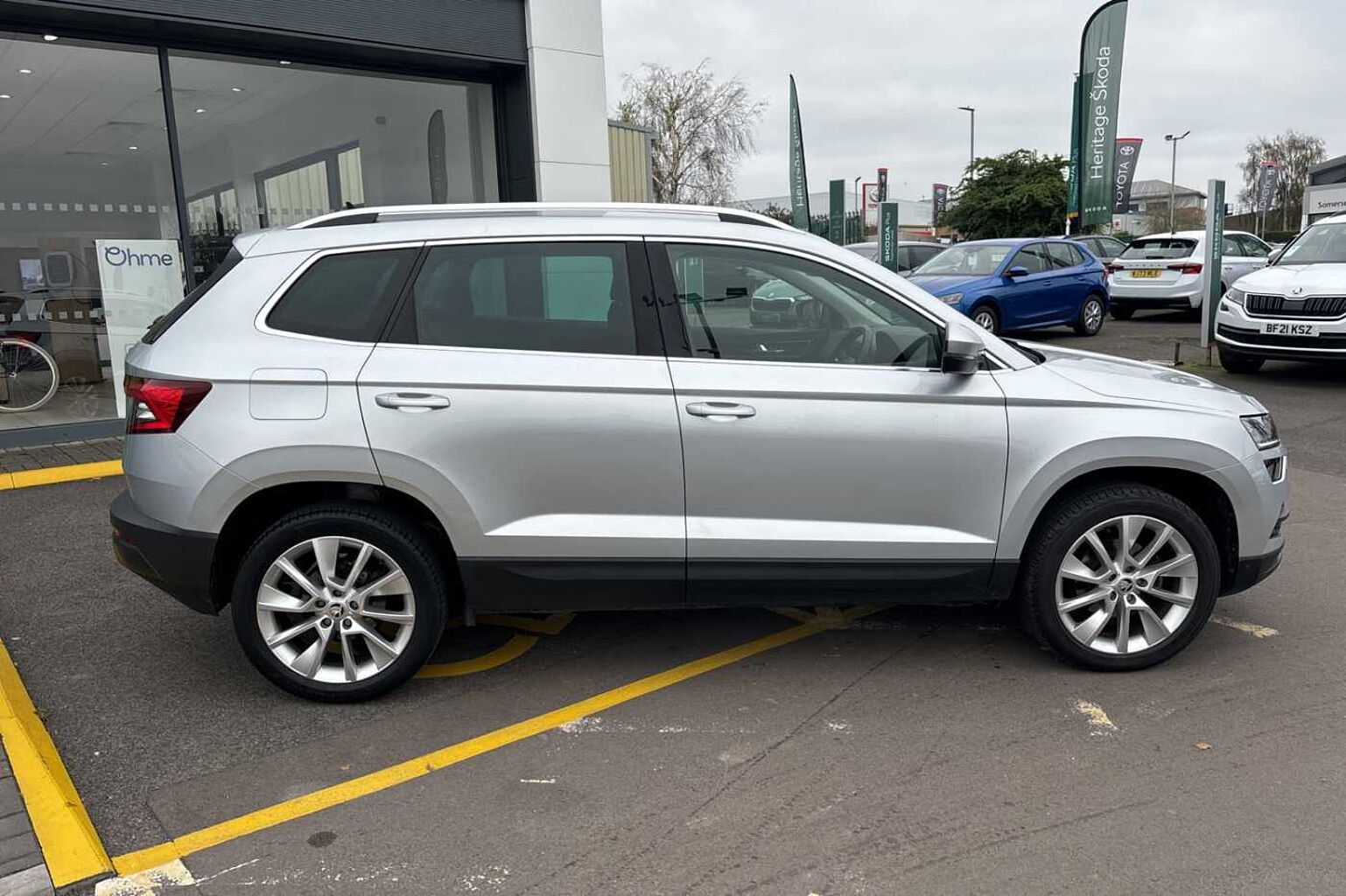 SKODA Karoq SUV 1.5 TSI (150ps) SE L ACT